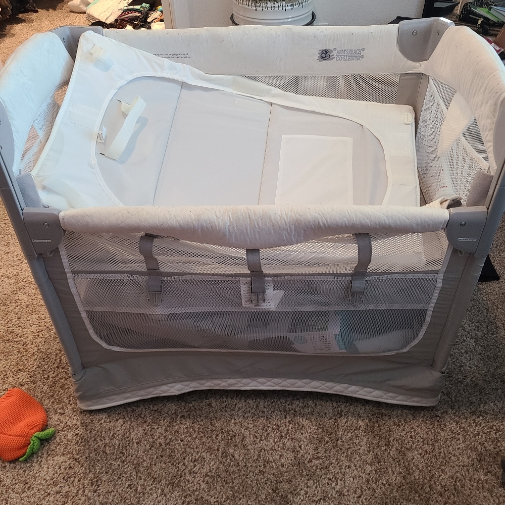Baby bassinet